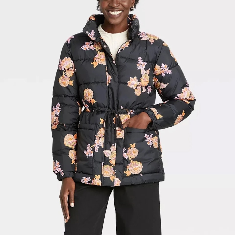 Who What Wear Black Floral Puffer Jacket size medium